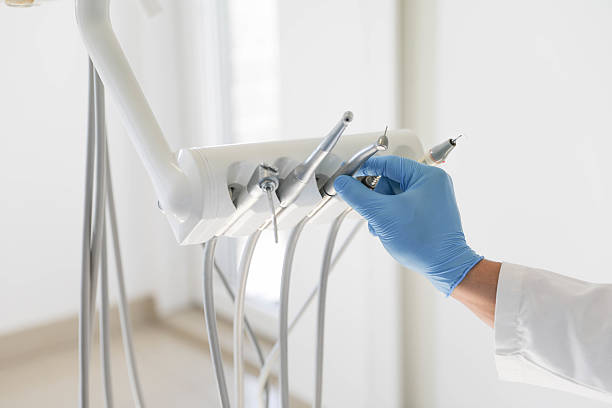 24/7 Emergency Dental Implants experts in De Pere, WI